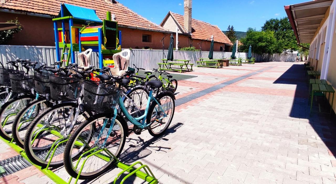 Gyepszel Panzio Tokaj Bed & Breakfast エクステリア 写真